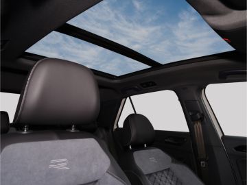 Volkswagen T-Roc R-Line Black Style 1.5 TSI DSG AHK Pano Ka