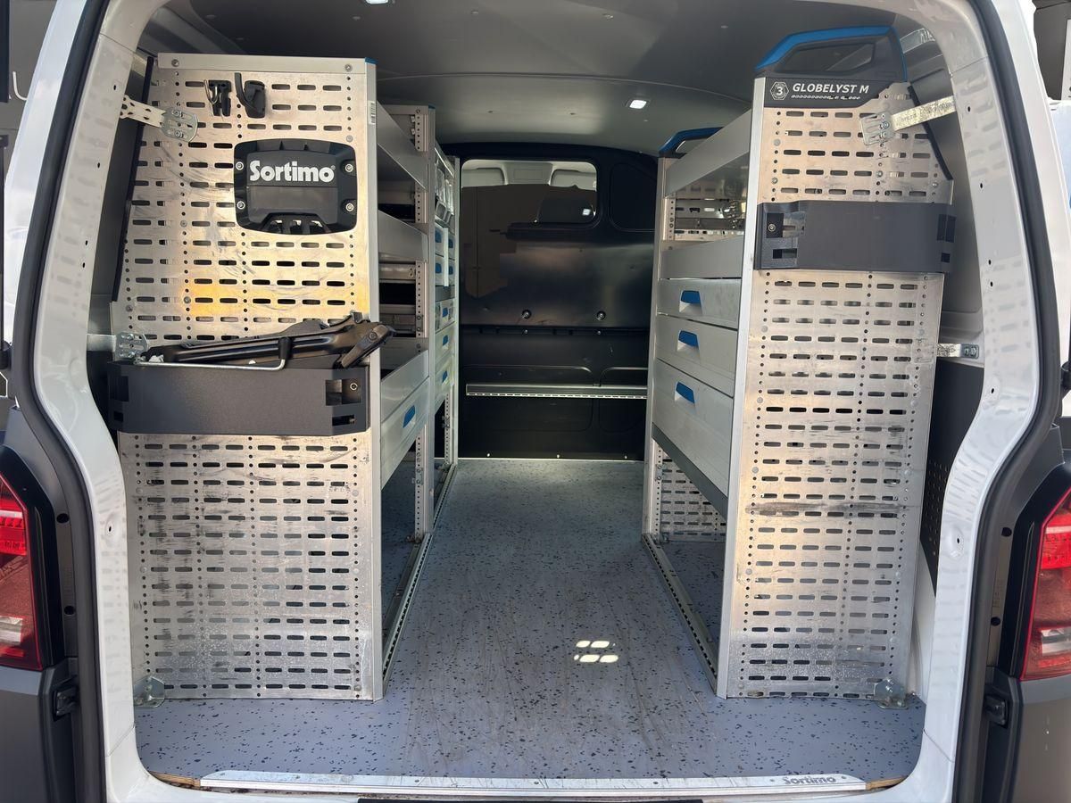 T6.1 Transporter 2.0 TDI DSG NAVI RFK LED ACC
