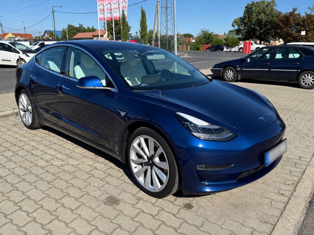 Image of Tesla Model 3