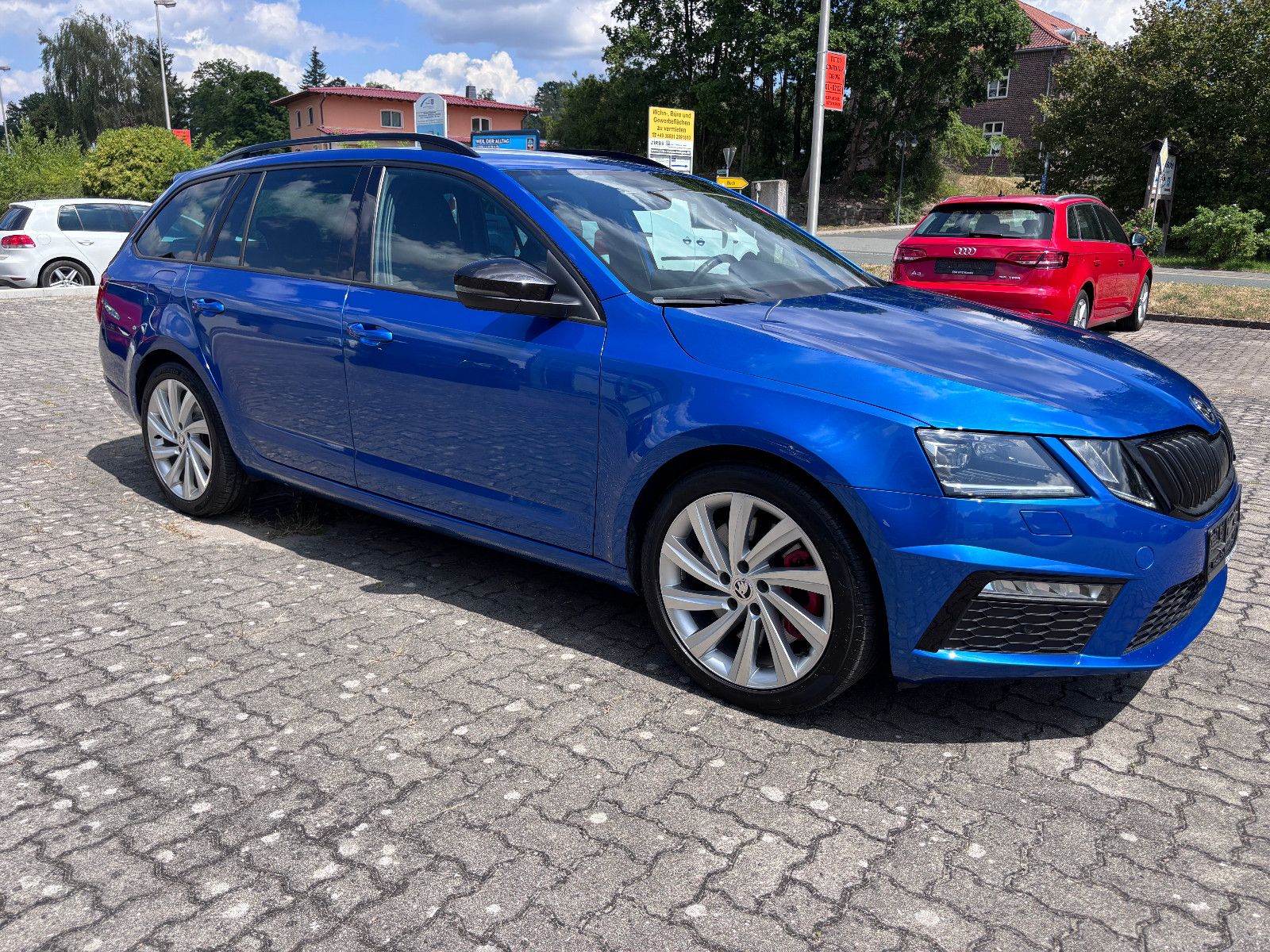 Skoda RS Challenge 230 PS | LED | Navi | KESSY foto 3