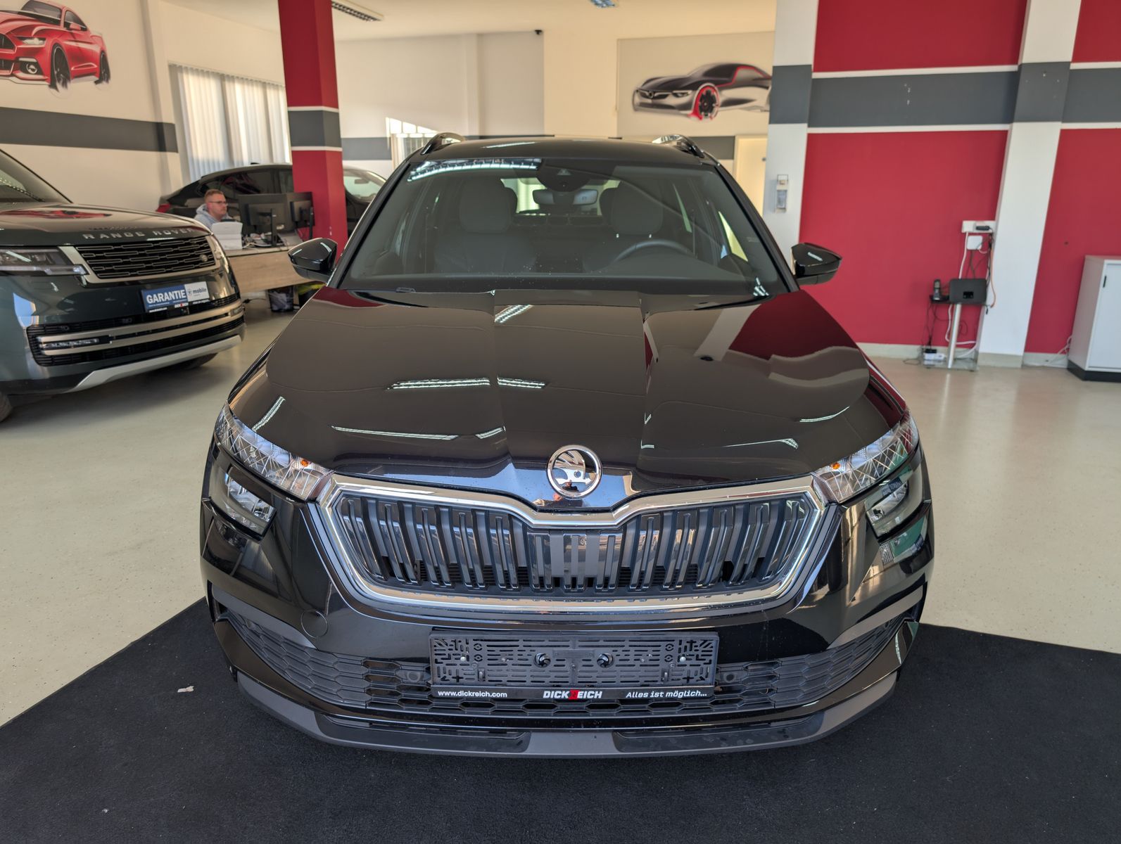 Fahrzeugabbildung SKODA Kamiq Tour 1,0TSI PANORAMA LED SHZ KAM APPLINK