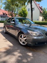 BMW 523i A - Bj. 2006 Vollausstattung  - BMW 523 aus 2006: 523i