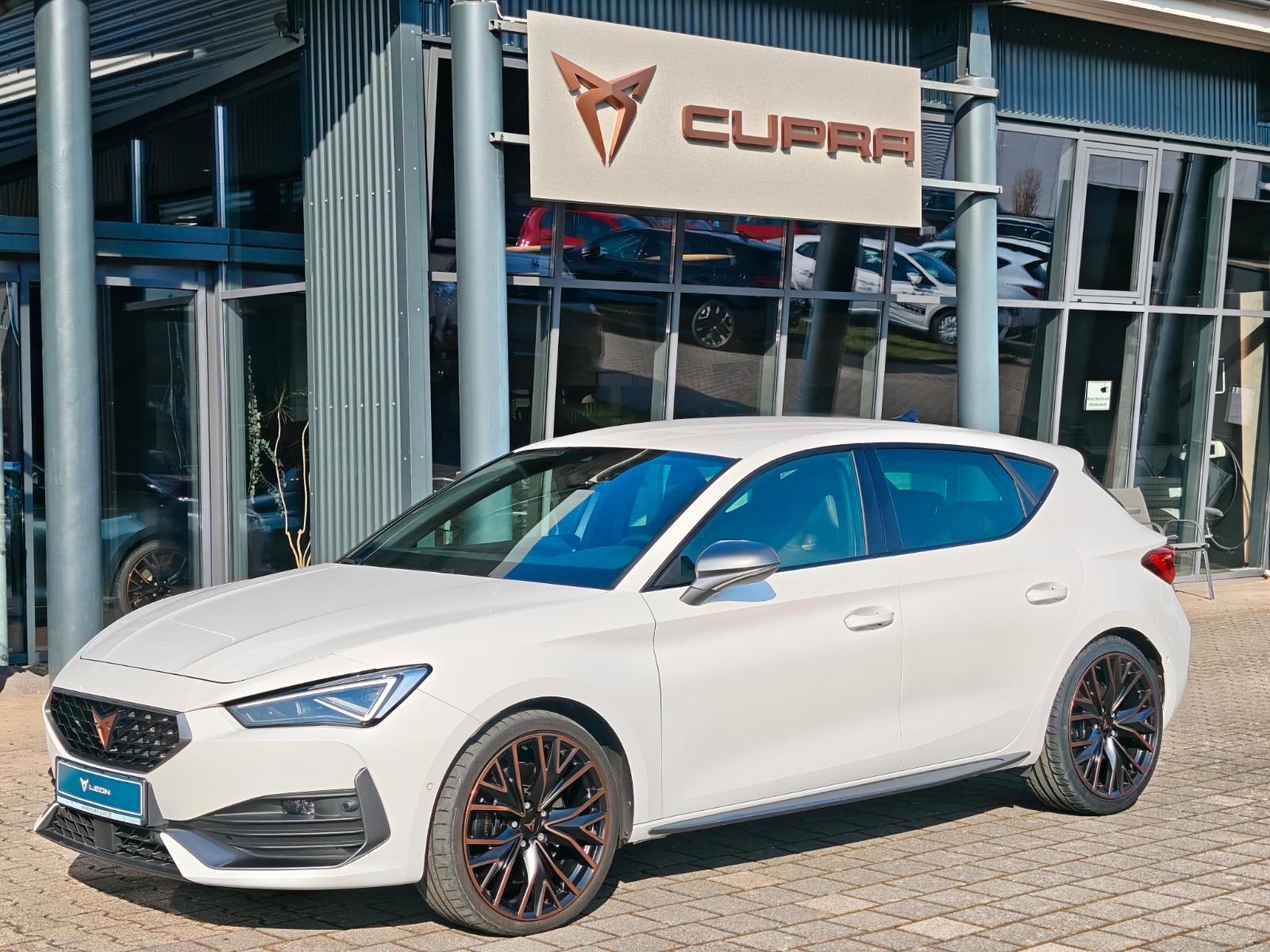 Cupra Leon DSG 245PS SHZ+LED+ACC+APP+RFK+PDC+