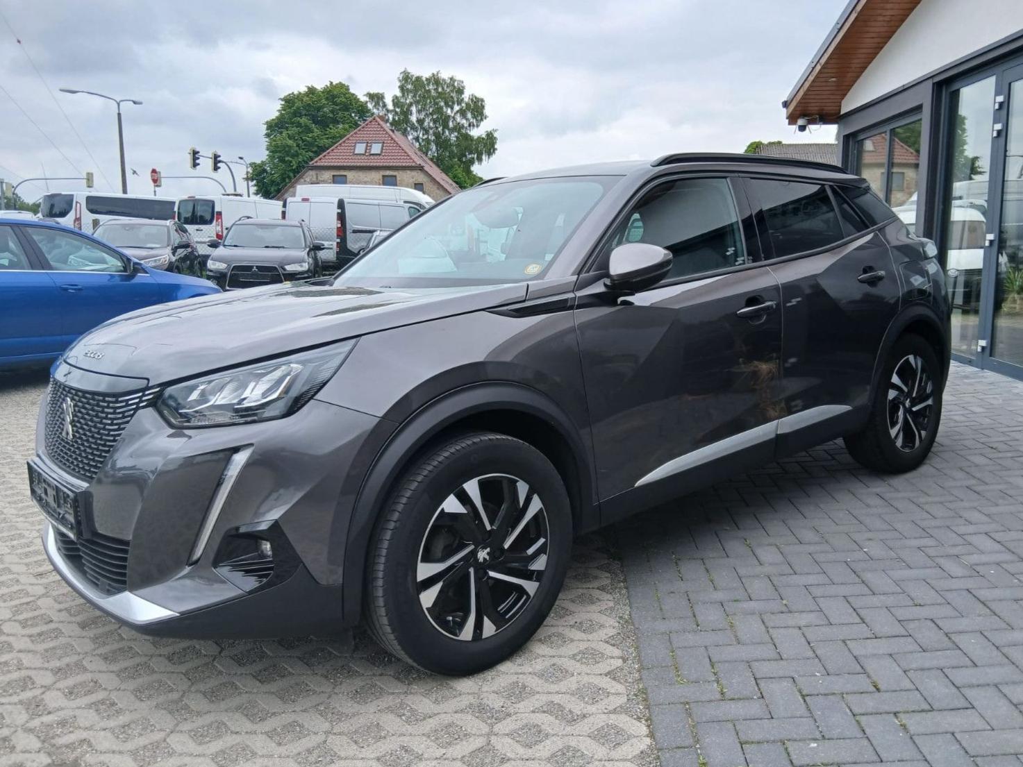 Peugeot 2008 Allure Pack EAT8 Kamera