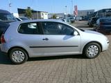 Volkswagen Golf 1.4 FSI Comfortline erst 88700 km 1 Hand - gebrauchte VW Golf aus dem Jahr 2004