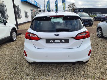 Bild 13 Ford Fiesta 1.0 Titanium AT - NAVI,LED,SHZG,PDC