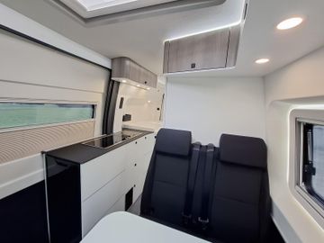 Westfalia James Cook 600 D Classic 3,5t SOLAR Lithium AHK