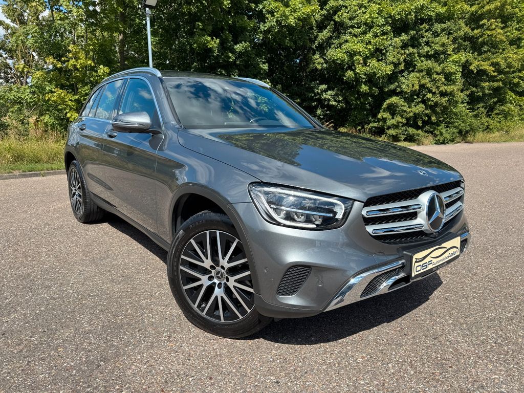 Mercedes-Benz GLC 300 d 4Matic,Virtual,AHK,LED,360 Kam,Leder