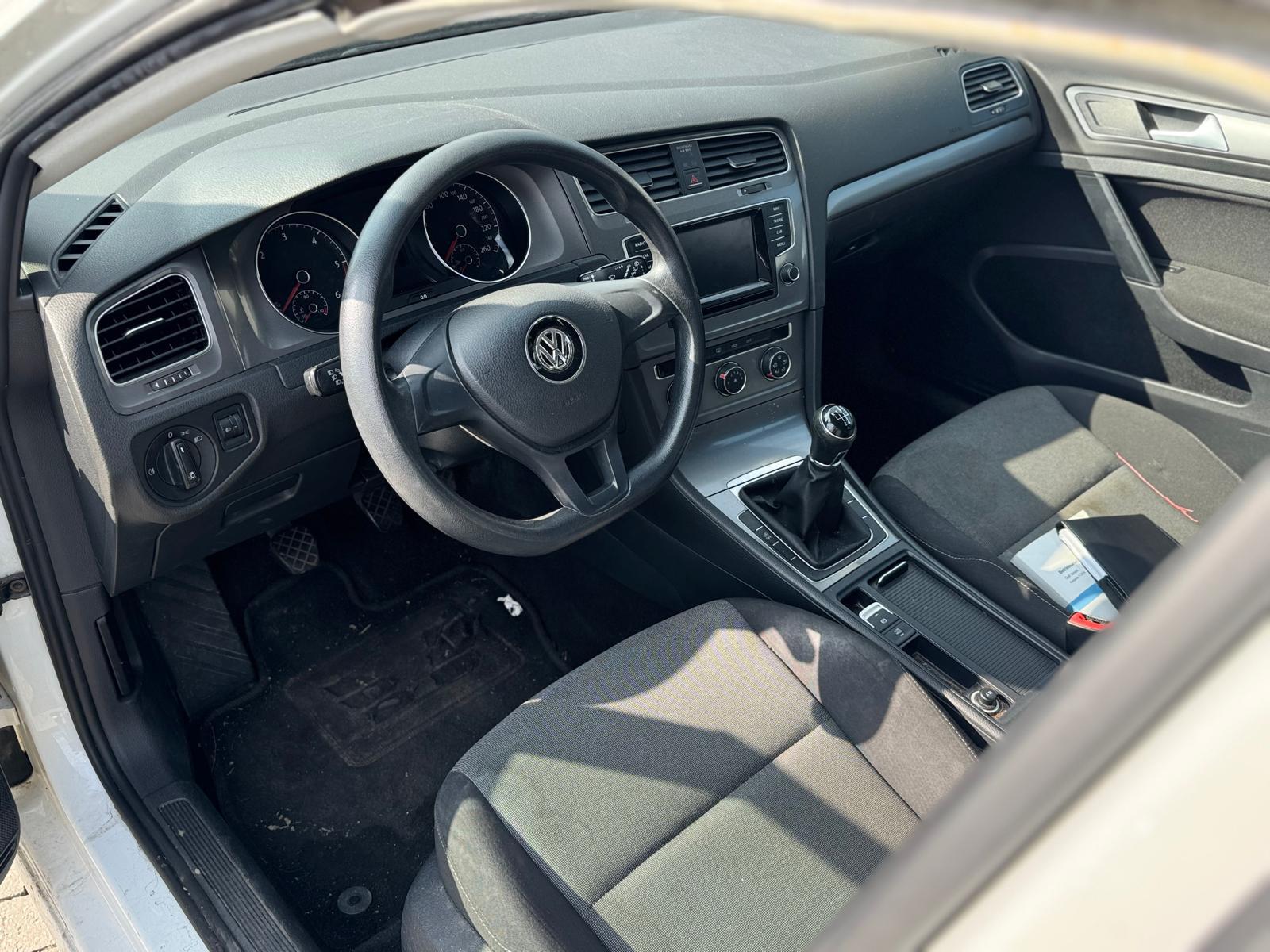 Volkswagen Golf 2015 — photo 10