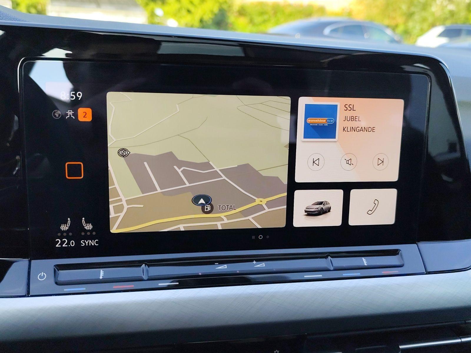 Volkswagen Golf VIII Variant 1.5 eTSI DSG LIFE*PANO*AHK*LED, миниатюра 23
