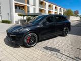 Porsche Cayenne GTS  - Porsche Gebrauchtwagen in Augsburg