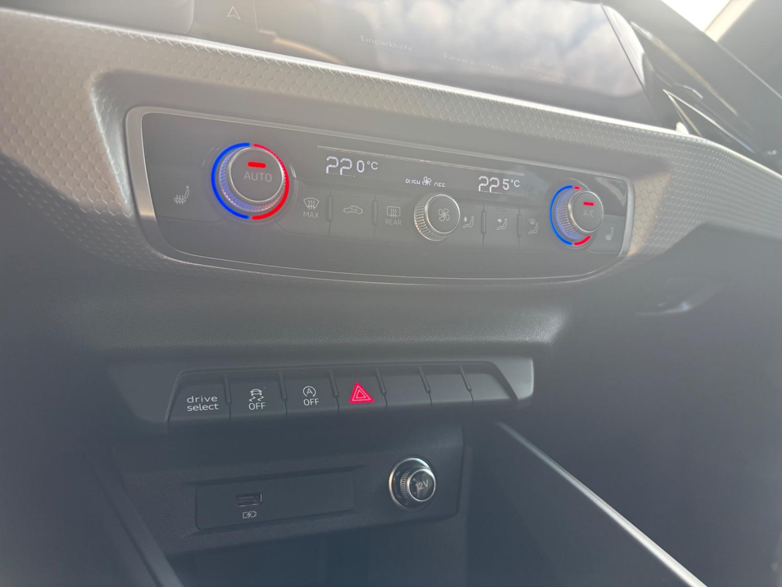 Audi A1 Sportback 40 TFSI S line LED ACC Navi