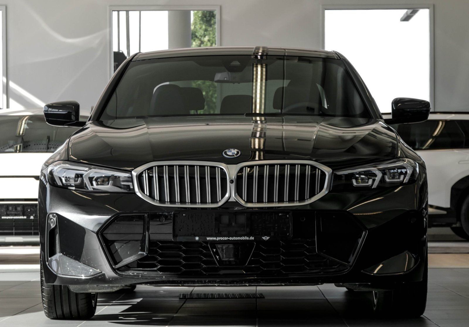 BMW 330 - Bild 11