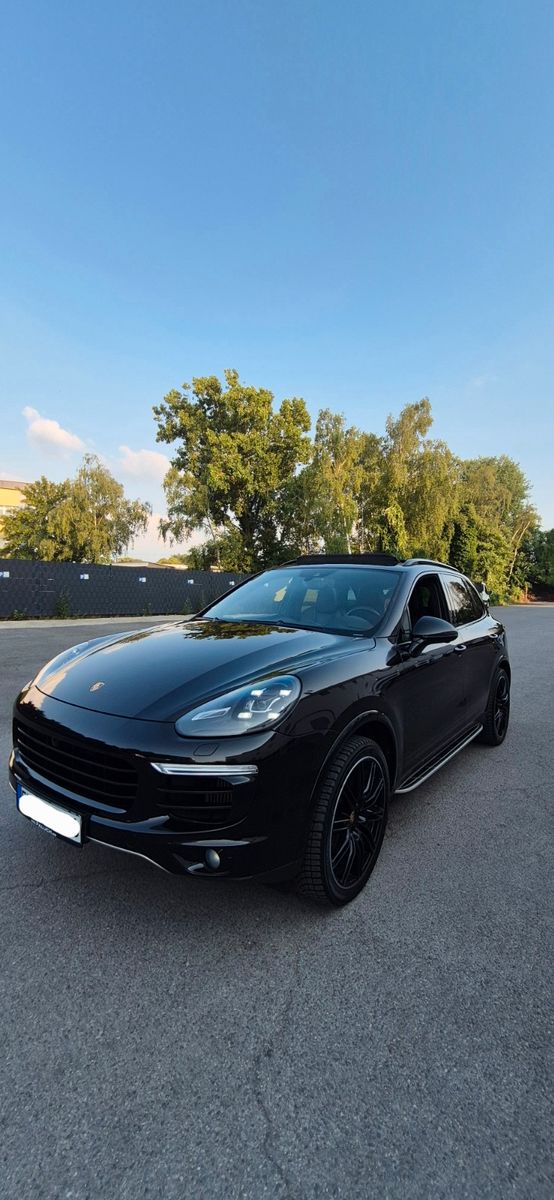 PORSCHE Cayenne S Diesel Platinum Edition Platinum E...