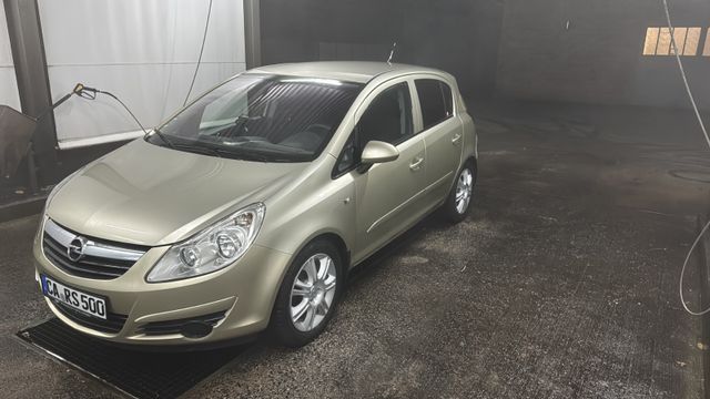 Opel Corsa 1.2 - neue Reifen 