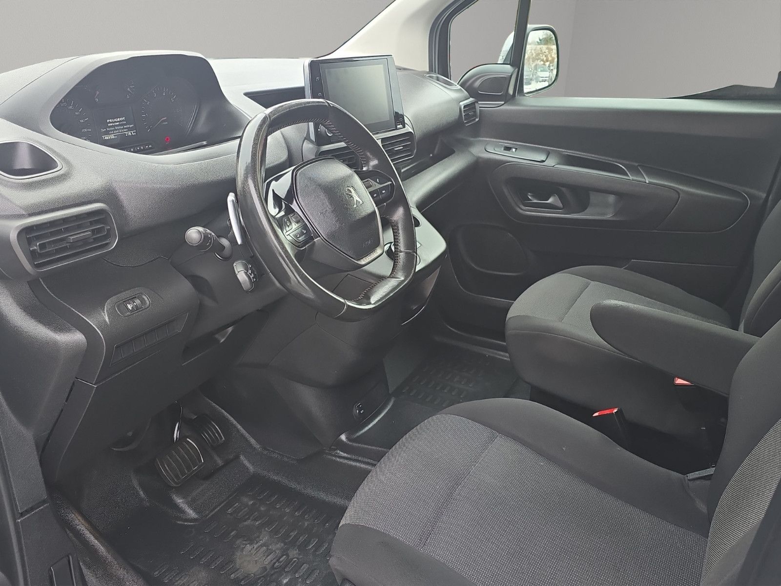 Fahrzeugabbildung Peugeot Partner Asphalt L2 AHK AUTOMATIK TEMPOMAT KAMERA