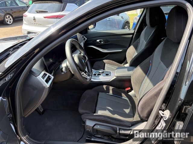 Fahrzeugabbildung BMW 330 i xDrive M-Sport Touring Kamera/ACC/Sitzh.