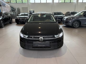 Volkswagen Polo - 2