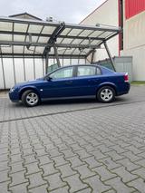 Opel Vectra 1.8 16V Elegance Elegance - Opel Vectra Elegance mit Benzin-Antrieb