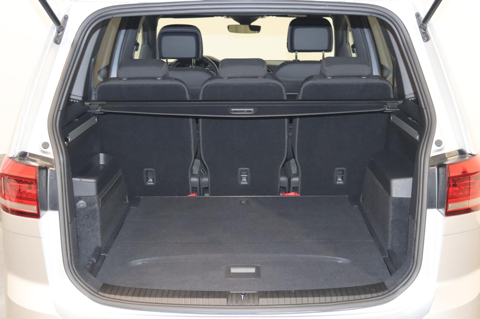 Volkswagen Touran 1.5 TSI 3x R-Line NAV-LED-ACC-4xSHZ-TOTW-, миниатюра 7