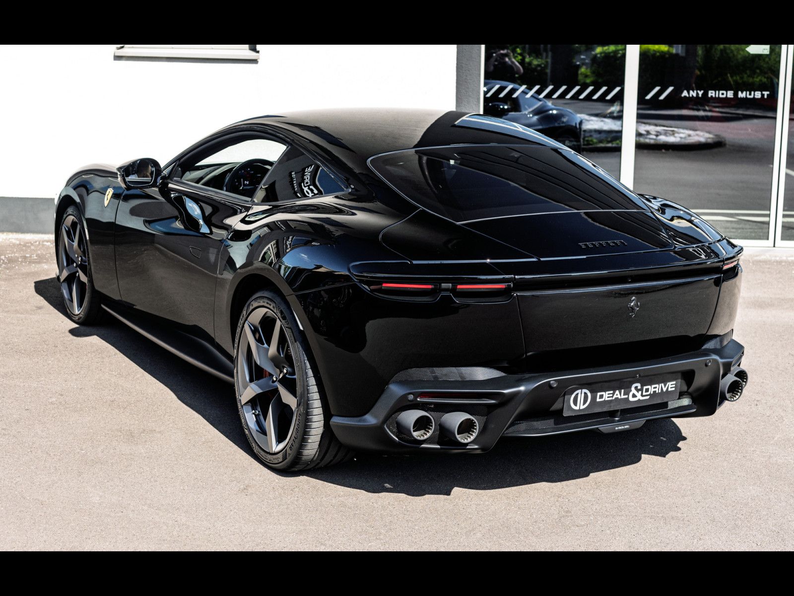 Ferrari Amalfi °LIFT°360°BURMESTER°ACC°CARBON°DISP°SPEC imagem 3