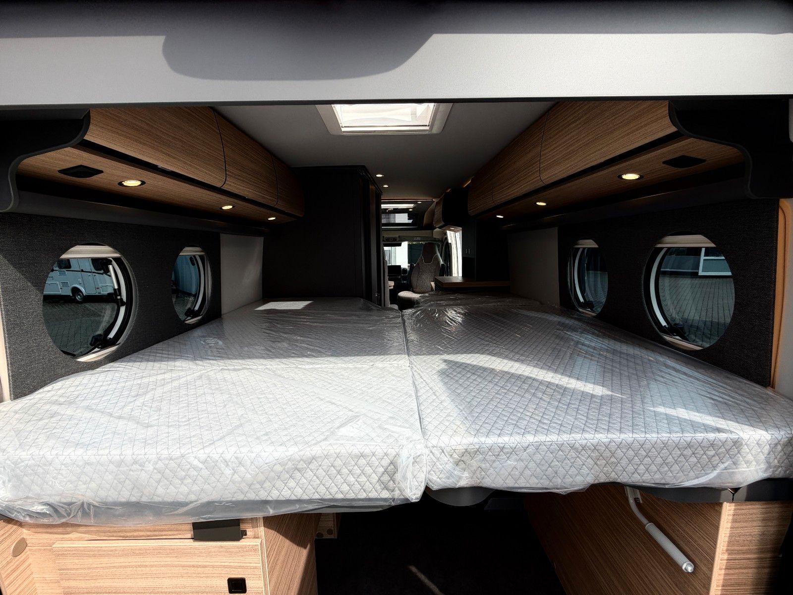 Fahrzeugabbildung Malibu Van diversity GT skyview 640 LE K