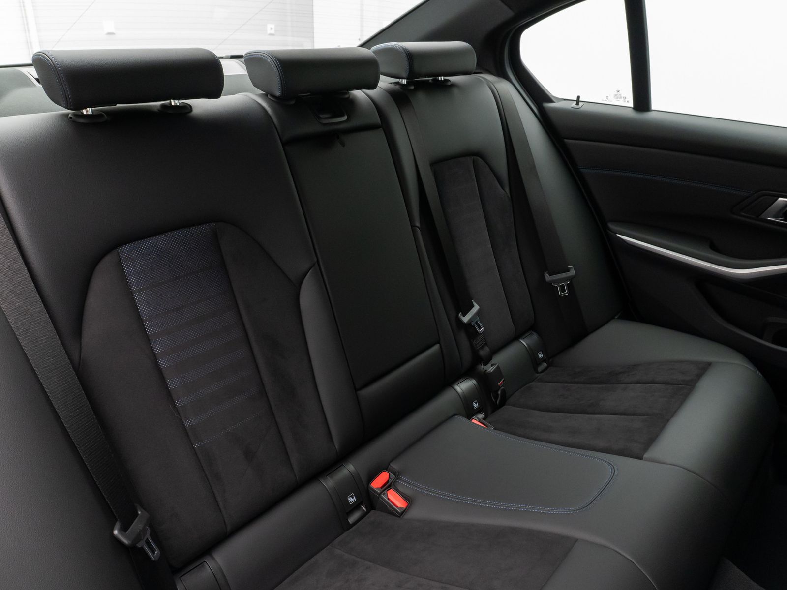 Fahrzeugabbildung BMW 318d M Sport Kamera DAB Parkassistent 18Zoll