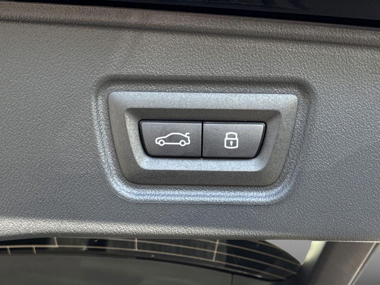 BMW 520d T M SPORT AdLED,AHK,Pano,StHz,H/K,HUD,DAPro