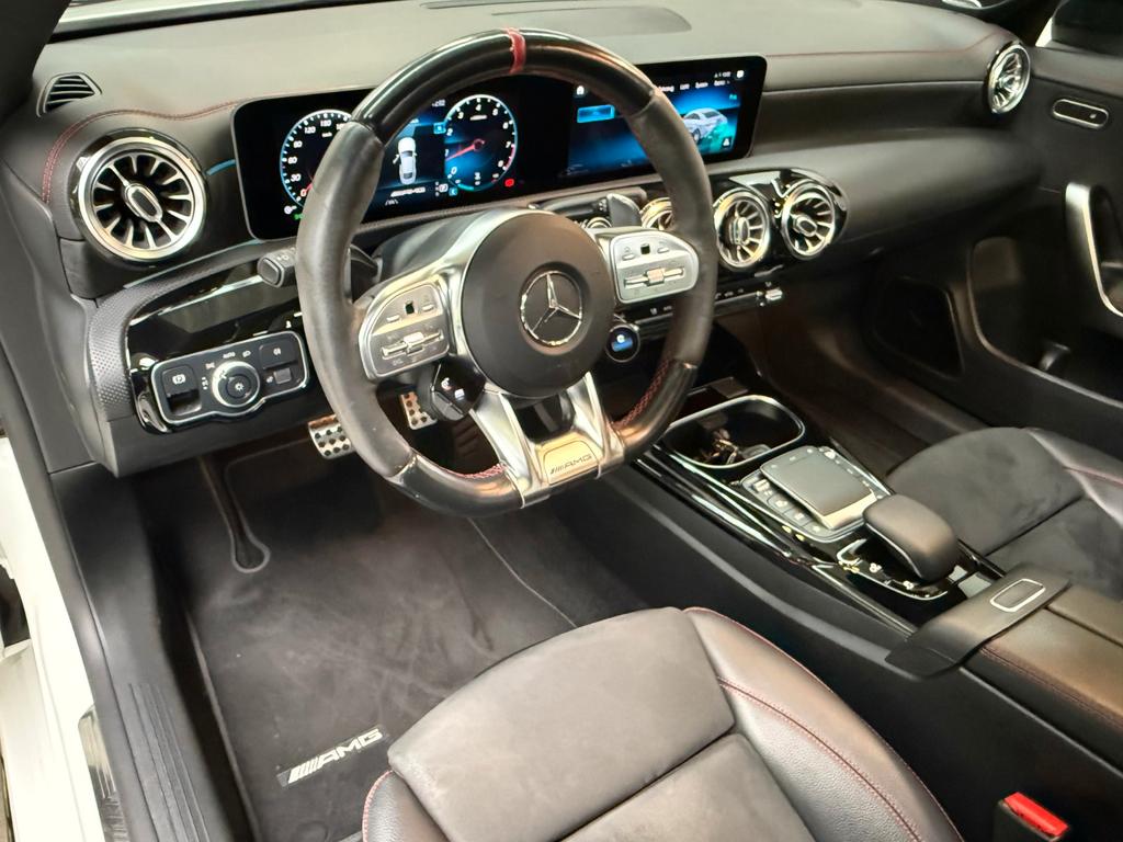 Mercedes-Benz CLA 45 AMG