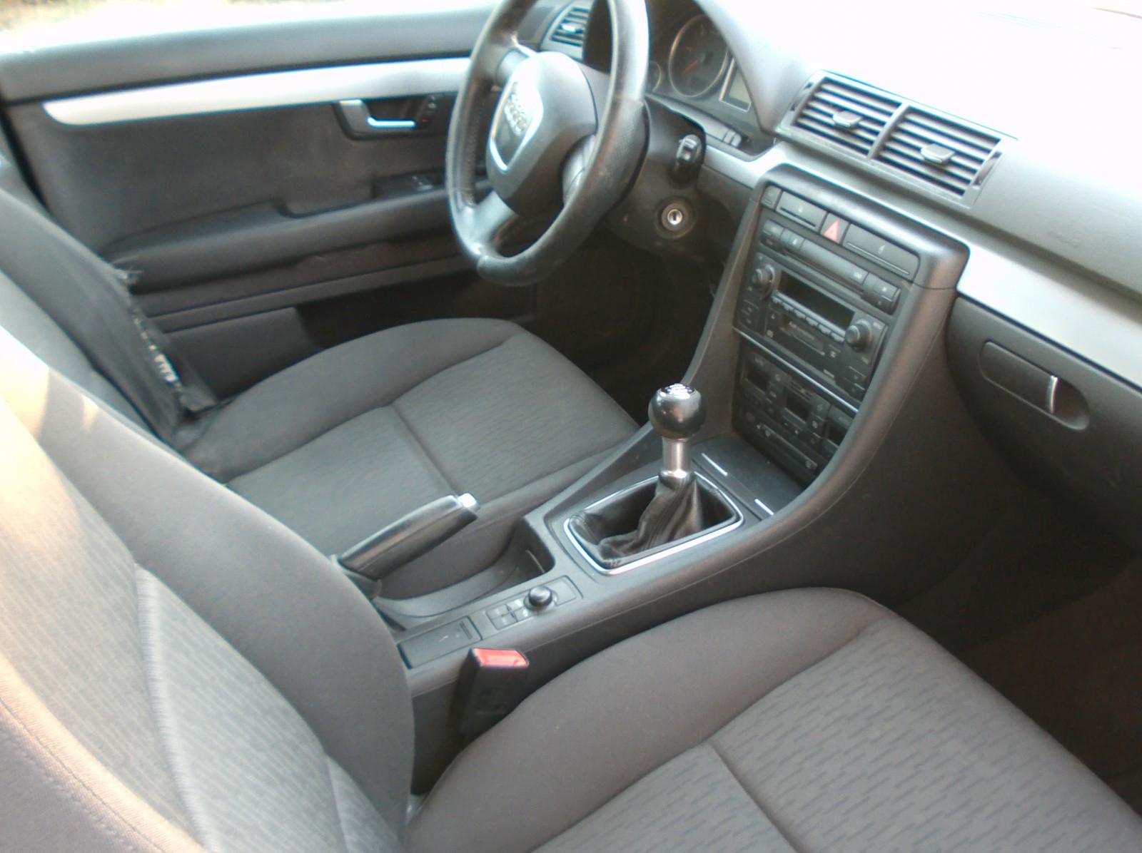 Audi A4 2005 — photo 6