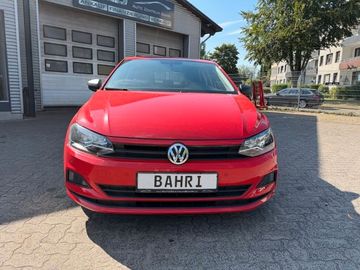 Volkswagen Polo - 2