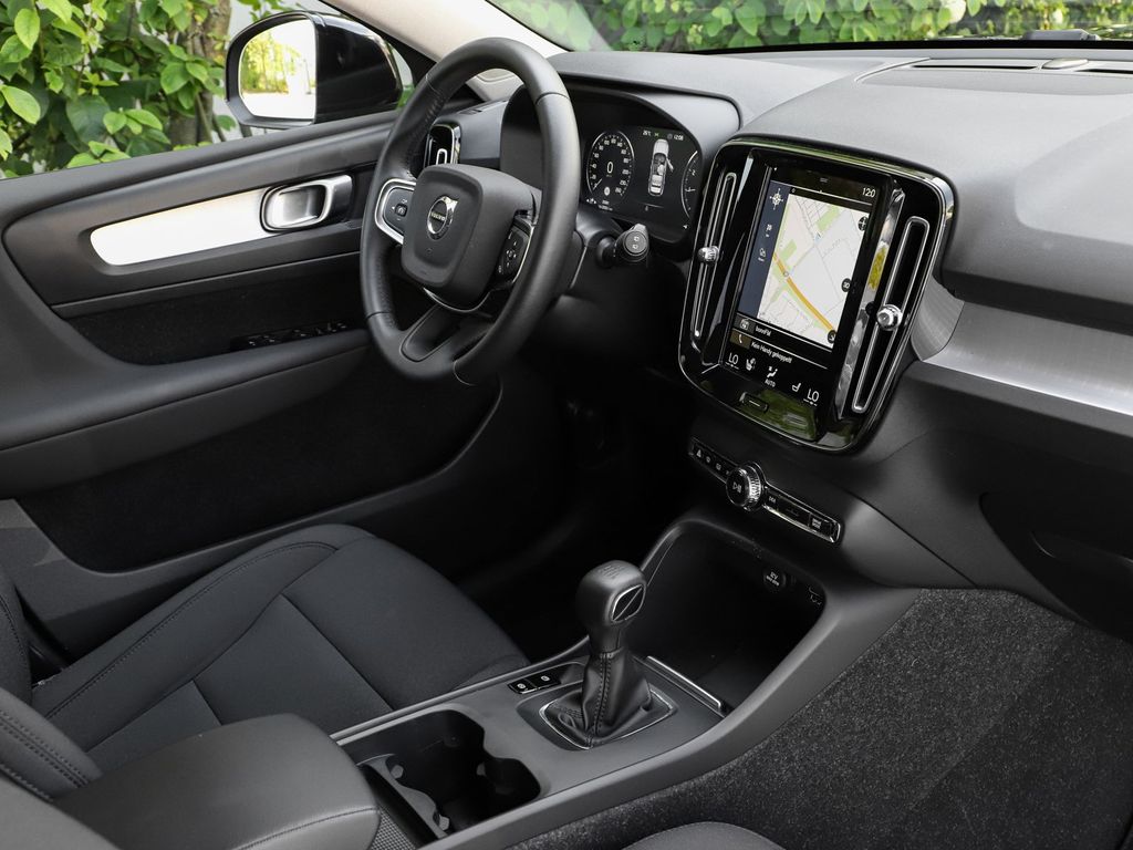 Volvo XC40 — fotografia 3