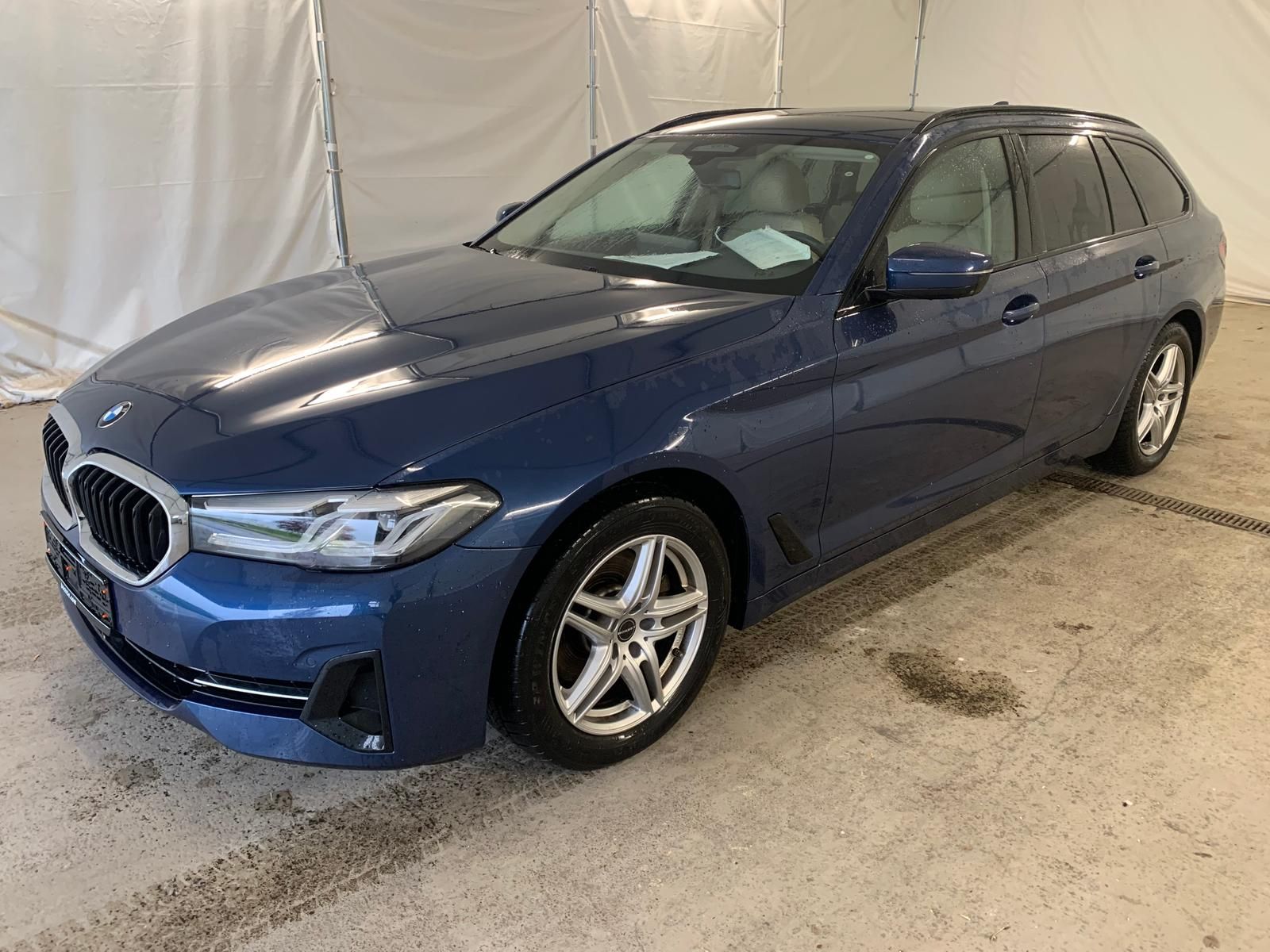 BMW 520d T xDr ACC+/LEDER/COCKP-PRO/LED+/360°KAM