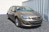 Opel Astra J 150 Jahre Opel Autom. - Opel Astra mit Benzin-Antrieb: Jahre 150