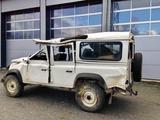 Land Rover Defender 110 TD4 Station Wagon E Unfall - Land Rover Defender Unfallwagen