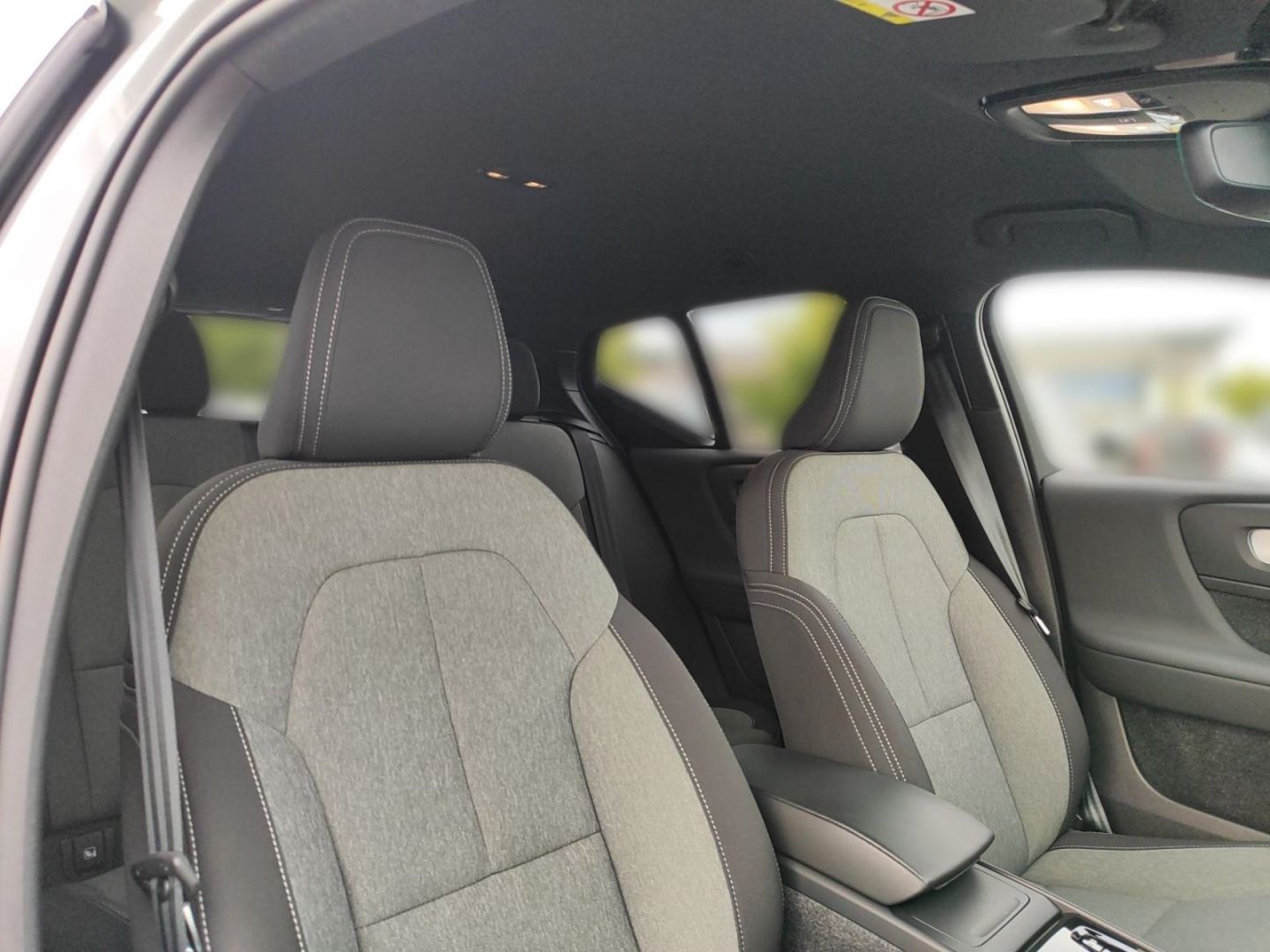 Volvo XC40 B3 Plus Black Edition  StandHZG Digitales C foto 25
