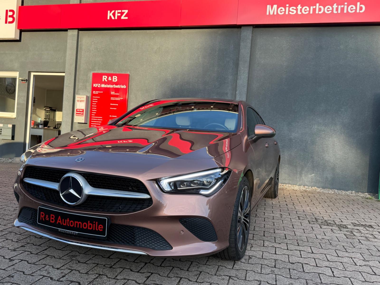 Mercedes-Benz CLA 220*RFK*Navi*Led* Sonderausst