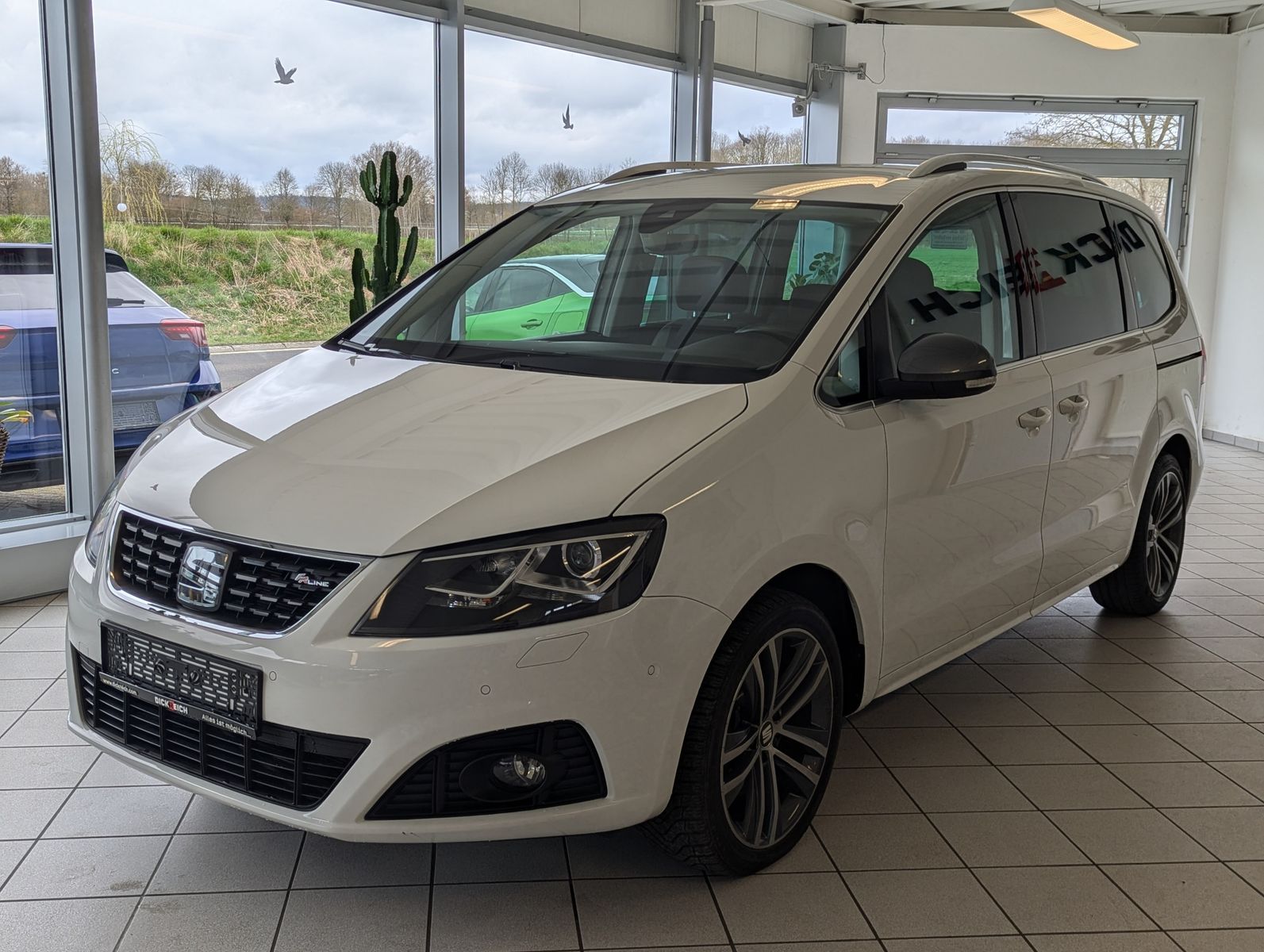 Fahrzeugabbildung SEAT Alhambra 1.4 TSI FR 7-Sitze ACC Bi-Xen Cam AHK