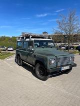 Land Rover Defender 110 TD4 Station Wagon E E - Land Rover Defender: Pickup