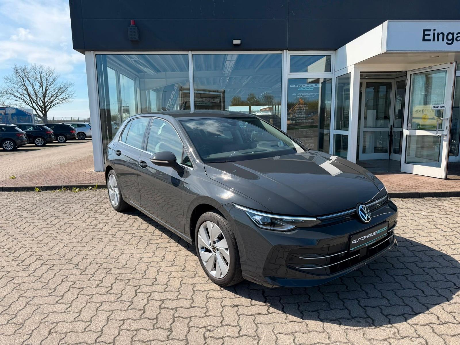 Volkswagen Golf VIII Lim. 1.5 eTSI Kamera LED Standheizung