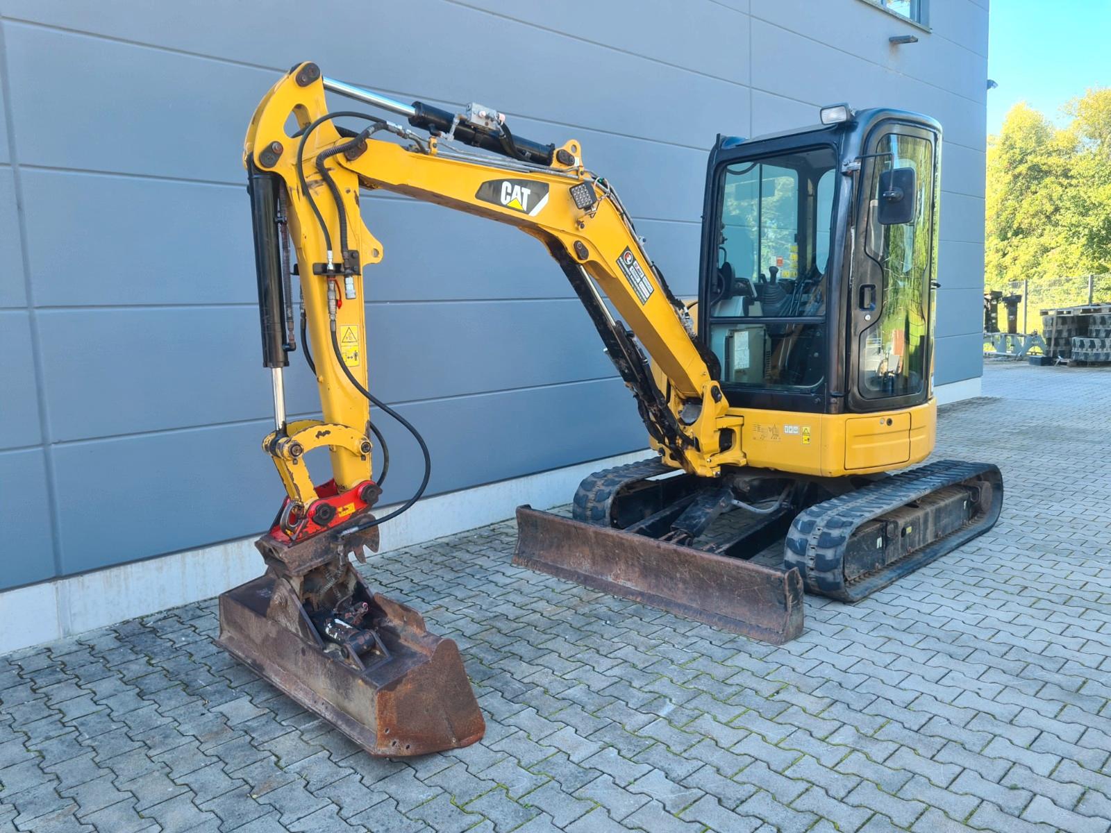 CAT 303.5 CR - Hydrl. Grabenlöffel- Schnellw. MS03