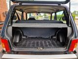 Lada Niva 4x4 - Lada: 4.4