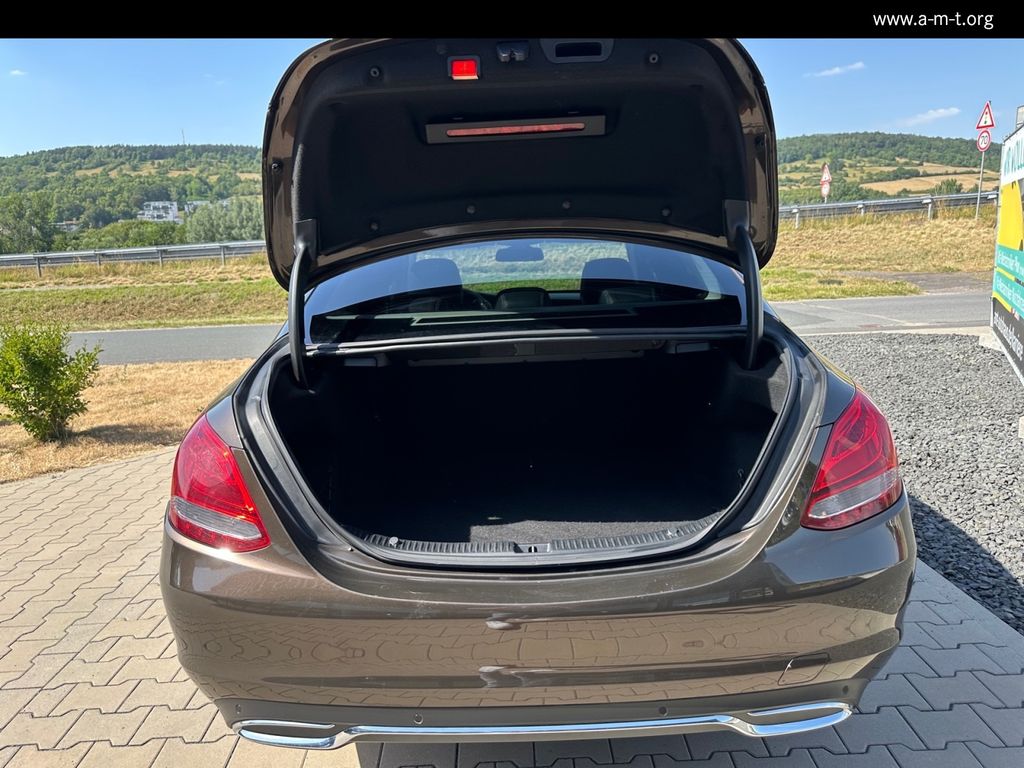 MERCEDES-BENZ C 180