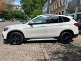 BMW X1 xDrive 20d Sport Line Head-Up, Facelift - gebrauchte BMW X1 mit Facelift