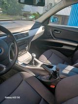 BMW e90 318i - BMW 318 aus 2007: Kombi