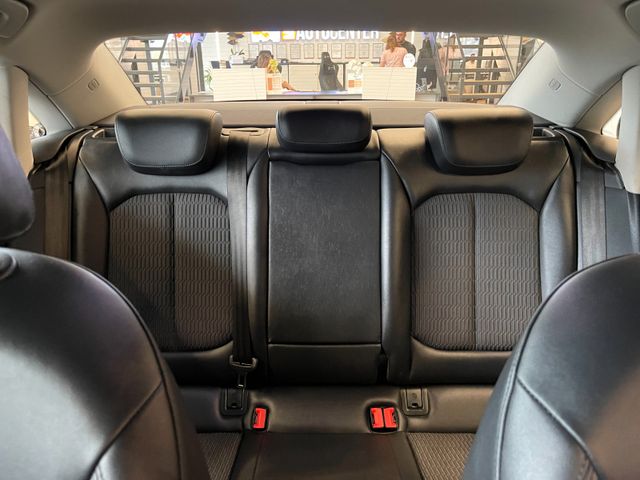 MYAUTOCENTER – Gebraucht- und Jahreswagen mit Werkstattservice in Pfaffenhofen Audi A3 Limousine ultra *LED*NAVI*TEILLEDER*SZHZ*PDC*