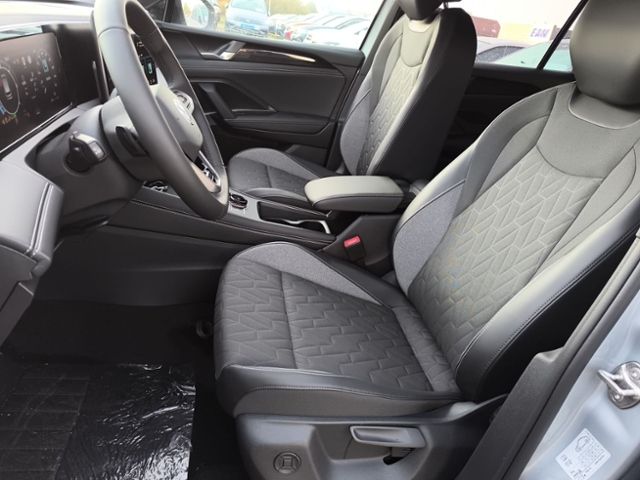 Fahrzeugabbildung Volkswagen Tiguan 2.0 TDI DSG GOAL AHK MATRIX GJR