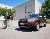 Dacia Duster 1.6 105 PS 4x2 Prestige 1.Hd. Leder Klima - Dacia Duster Gebrauchtwagen in München