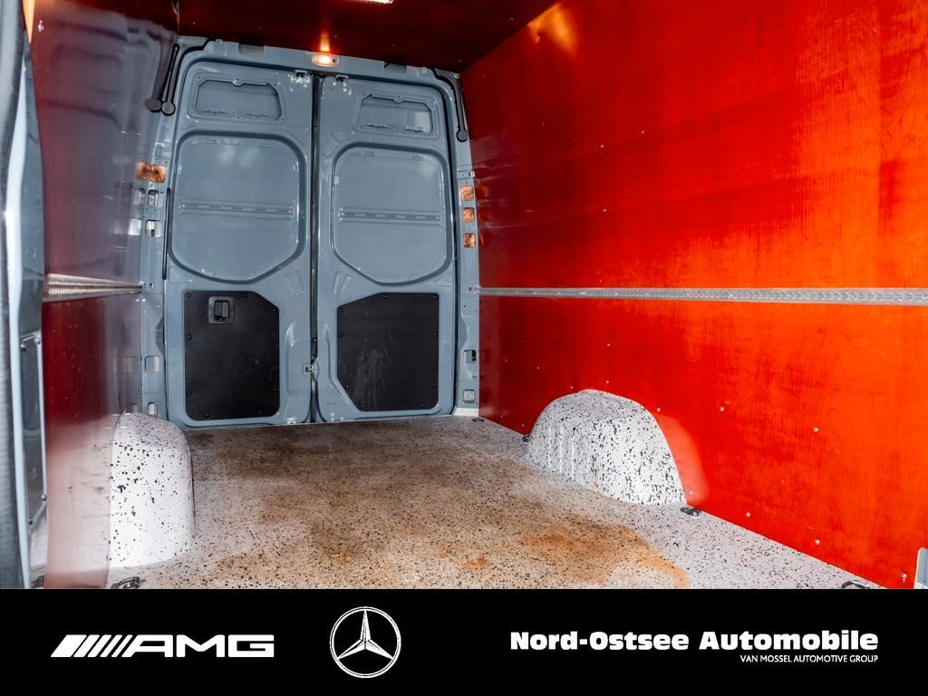 Fahrzeugabbildung Mercedes-Benz SPRINTER 319 L3H2 AHK 3,5T LED STANDHZG V6 MBUX