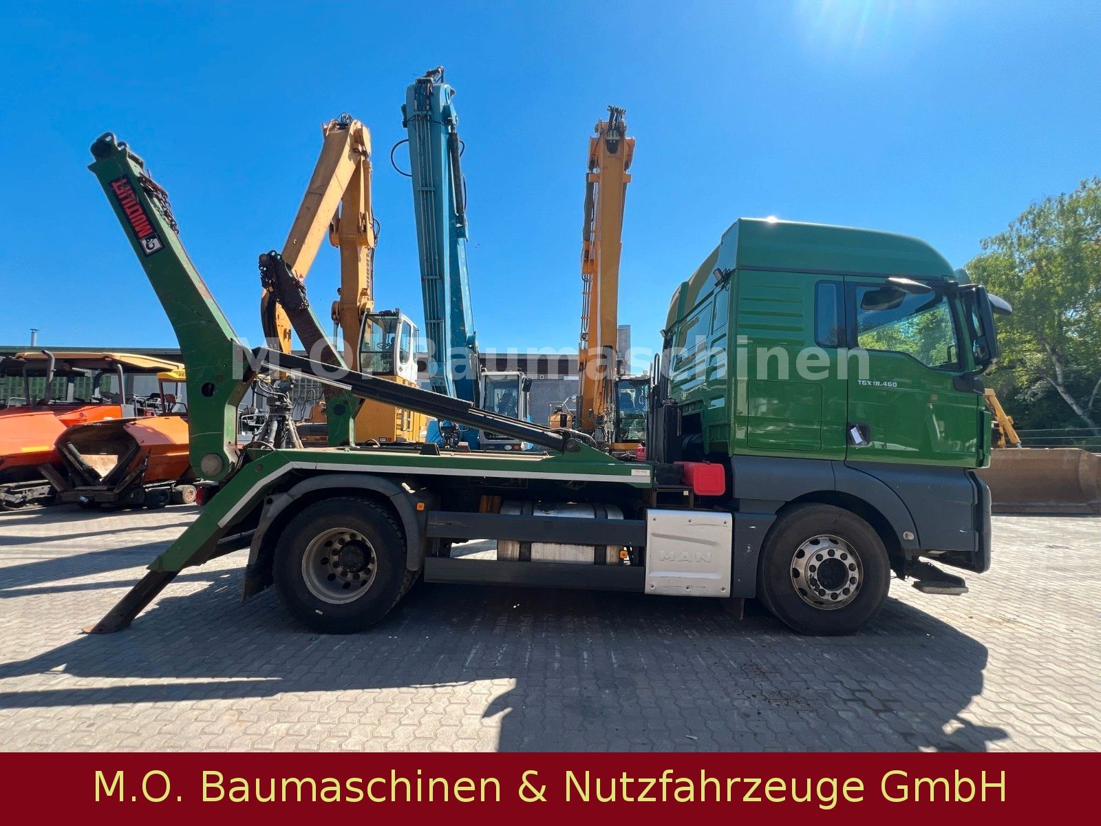 Fahrzeugabbildung MAN TGX 18.460 / 4x2 / Euro 6 / Hiab Skiploader /